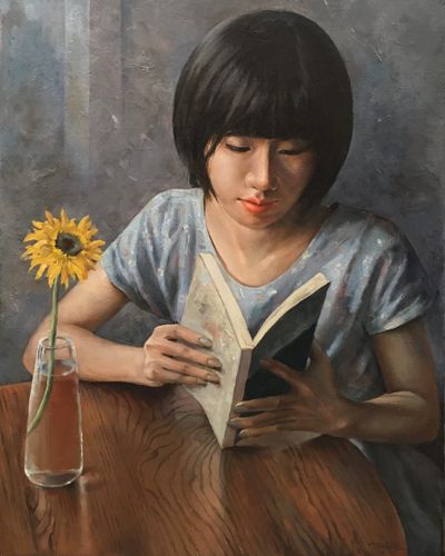 Thiếu nữ đọc sách