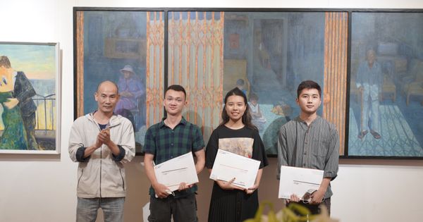 Triển lãm sinh viên 2022 tại trường Mỹ Thuật Việt Nam