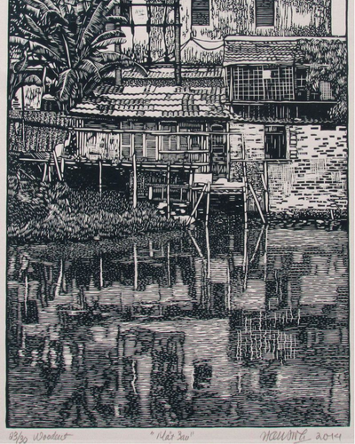 Mặt sau